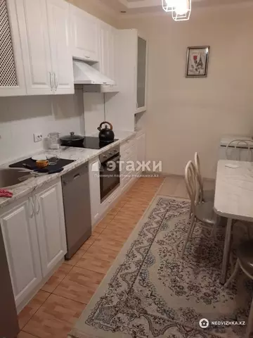 3-комнатная квартира, этаж 6 из 12, 93 м²