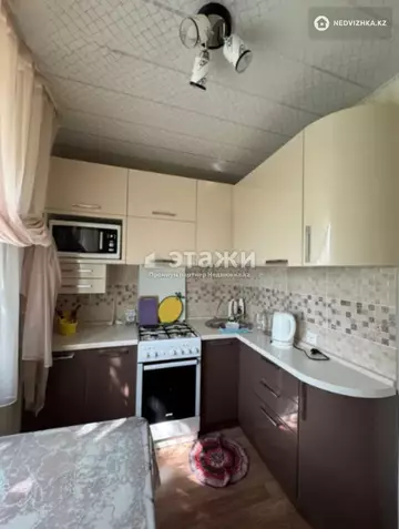 2-комнатная квартира, этаж 3 из 4, 40 м²