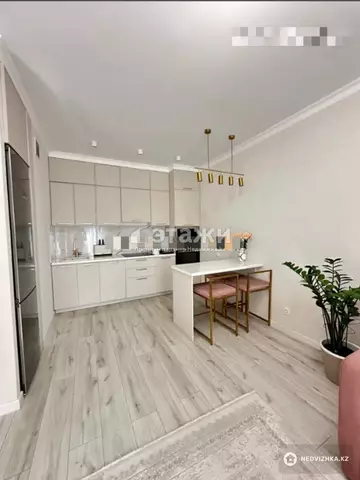 2-комнатная квартира, этаж 9 из 22, 46 м²