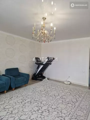 3-комнатная квартира, этаж 10 из 12, 103 м²
