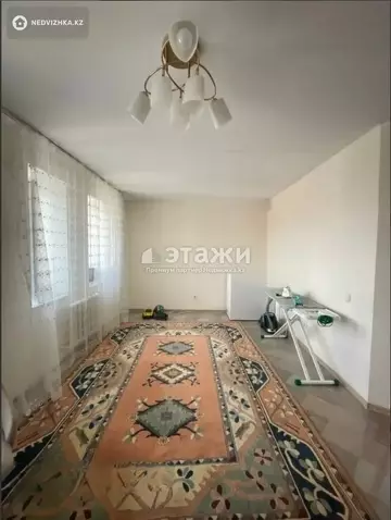 2-комнатная квартира, этаж 10 из 10, 43 м²