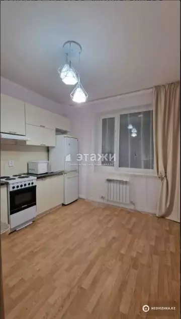 1-комнатная квартира, этаж 3 из 9, 40 м²