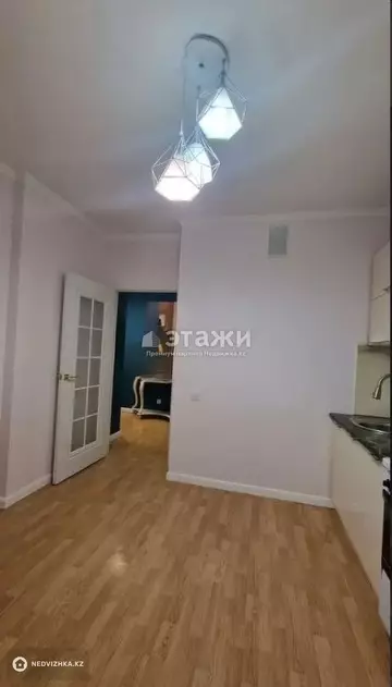 1-комнатная квартира, этаж 3 из 9, 40 м²
