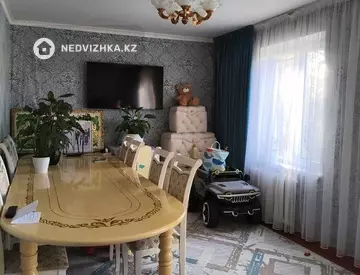 3-комнатная квартира, этаж 5 из 5, 60 м²