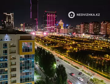 2-комнатная квартира, этаж 13 из 16, 72 м², на длительный срок