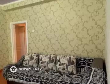 3-комнатная квартира, этаж 2 из 2, 60 м²