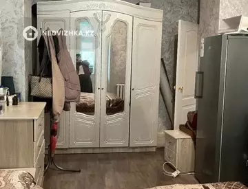 3-комнатная квартира, этаж 2 из 2, 60 м²