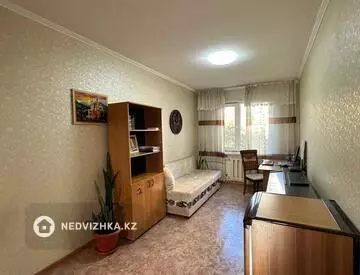 3-комнатная квартира, этаж 4 из 5, 59 м²