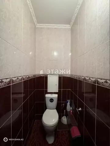 2-комнатная квартира, этаж 9 из 9, 58 м²