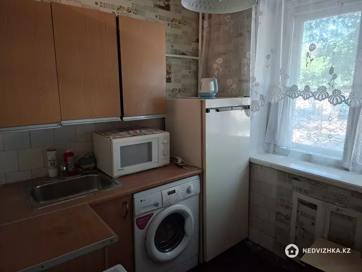 58.2 м², 3-комнатная квартира, этаж 1 из 5, 58 м², изображение - 1