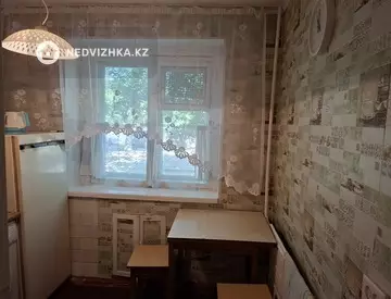 3-комнатная квартира, этаж 1 из 5, 58 м²