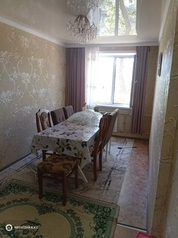60 м², 3-комнатная квартира, этаж 4 из 5, 60 м², изображение - 1