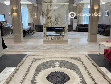 7-комнатный дом, 13 соток, 750 м²