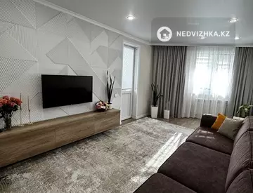 3-комнатная квартира, этаж 15 из 22, 8 м²