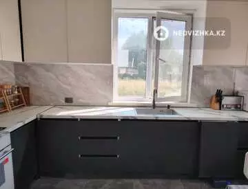 4-комнатный дом, 12 соток, 120 м²