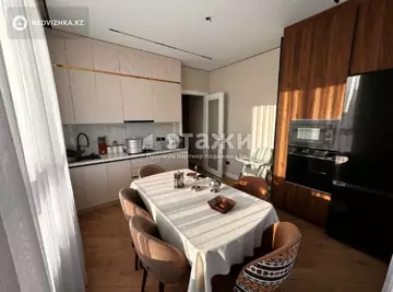 2-комнатная квартира, этаж 9 из 17, 76 м²