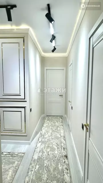 3-комнатная квартира, этаж 9 из 12, 87 м²