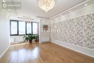 3-комнатная квартира, этаж 19 из 20, 113 м²