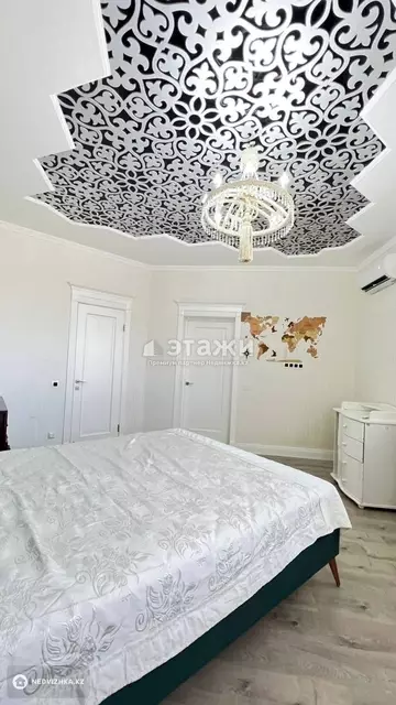 4-комнатная квартира, этаж 6 из 9, 119 м²