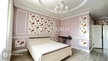 4-комнатная квартира, этаж 6 из 9, 119 м²