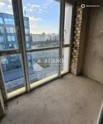 3-комнатная квартира, этаж 7 из 9, 90 м²