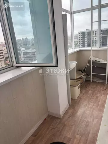 3-комнатная квартира, этаж 15 из 16, 90 м²