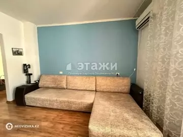 3-комнатная квартира, этаж 4 из 10, 62 м²