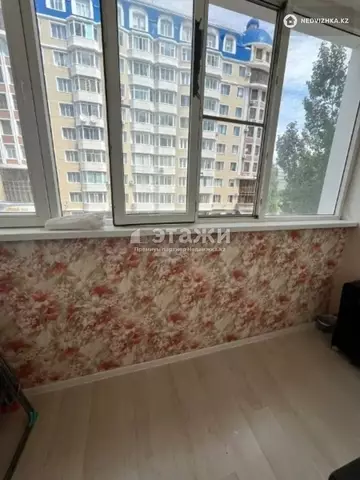 3-комнатная квартира, этаж 4 из 10, 62 м²