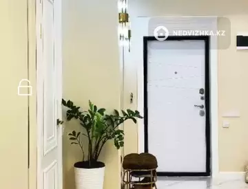 1-комнатная квартира, этаж 2 из 5, 59 м²