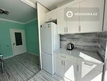 48 м², 1-комнатная квартира, этаж 2 из 9, 48 м², посуточно, изображение - 7