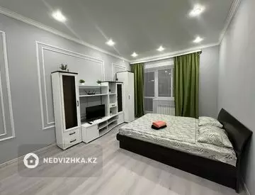 1-комнатная квартира, этаж 1 из 9, 46 м², посуточно