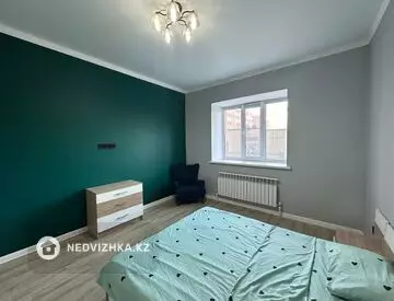 2-комнатная квартира, этаж 1 из 10, 51 м², на длительный срок
