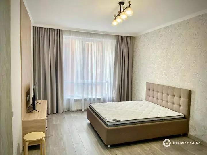 56 м², 1-комнатная квартира, этаж 11 из 20, 56 м², на длительный срок, изображение - 1