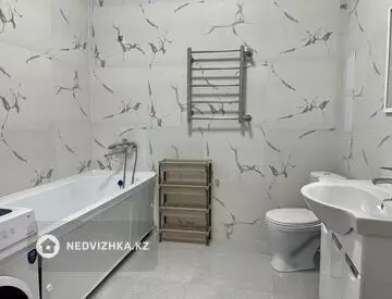 1-комнатная квартира, этаж 11 из 20, 56 м², на длительный срок