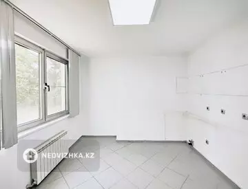 150 м², Офисное помещение, этаж 1 из 13, в жилом доме, 150 м², изображение - 11
