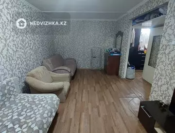 1-комнатная квартира, этаж 2 из 5, 32 м²