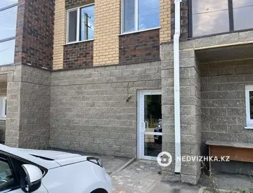 100 м², Офисное помещение, этаж 1 из 5, в жилом доме, 100 м², изображение - 5