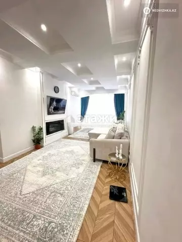 4-комнатная квартира, этаж 7 из 15, 145 м²