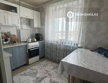 2-комнатная квартира, этаж 9 из 10, 53 м²