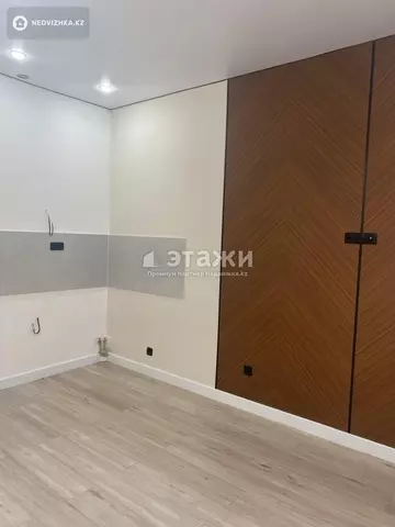 3-комнатная квартира, этаж 2 из 9, 66 м²