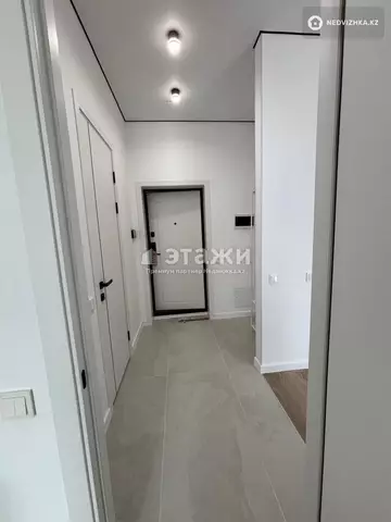1-комнатная квартира, этаж 5 из 12, 38 м²
