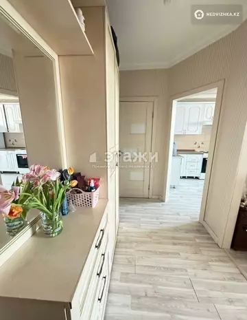 2-комнатная квартира, этаж 12 из 12, 56 м²