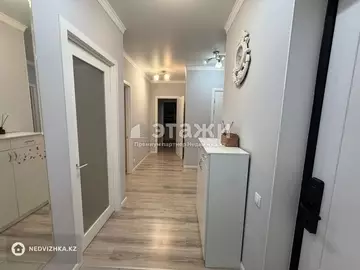 3-комнатная квартира, этаж 2 из 9, 112 м²