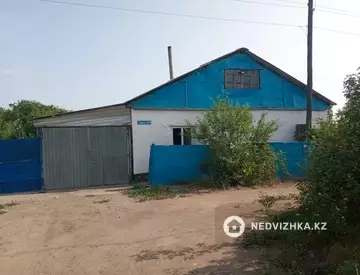 4-комнатный дом, 7 соток, 82 м²
