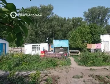 4-комнатный дом, 7 соток, 82 м²