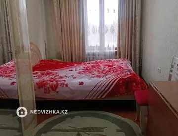 3-комнатная квартира, этаж 4 из 5, 85 м², на длительный срок