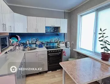 3-комнатная квартира, этаж 1 из 5, 58 м²
