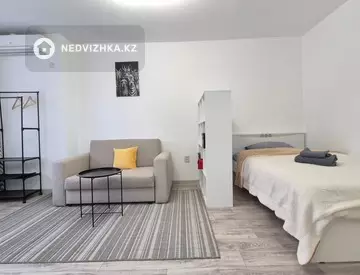 1-комнатная квартира, этаж 1 из 5, 35 м², на длительный срок