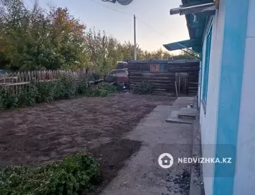 3-комнатная часть дома, 0.3 соток, 59 м²