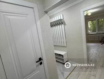 2-комнатная квартира, этаж 1 из 5, 55 м²